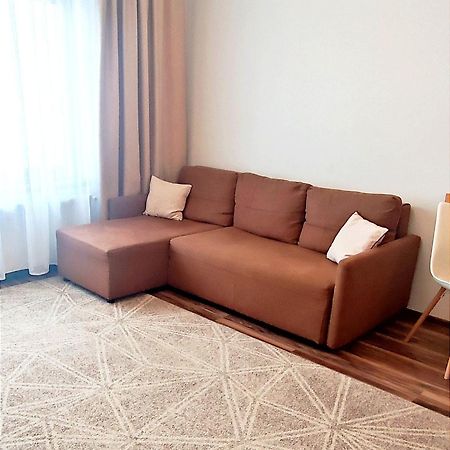 Charming Apartment In Villa Iasi Eksteriør billede
