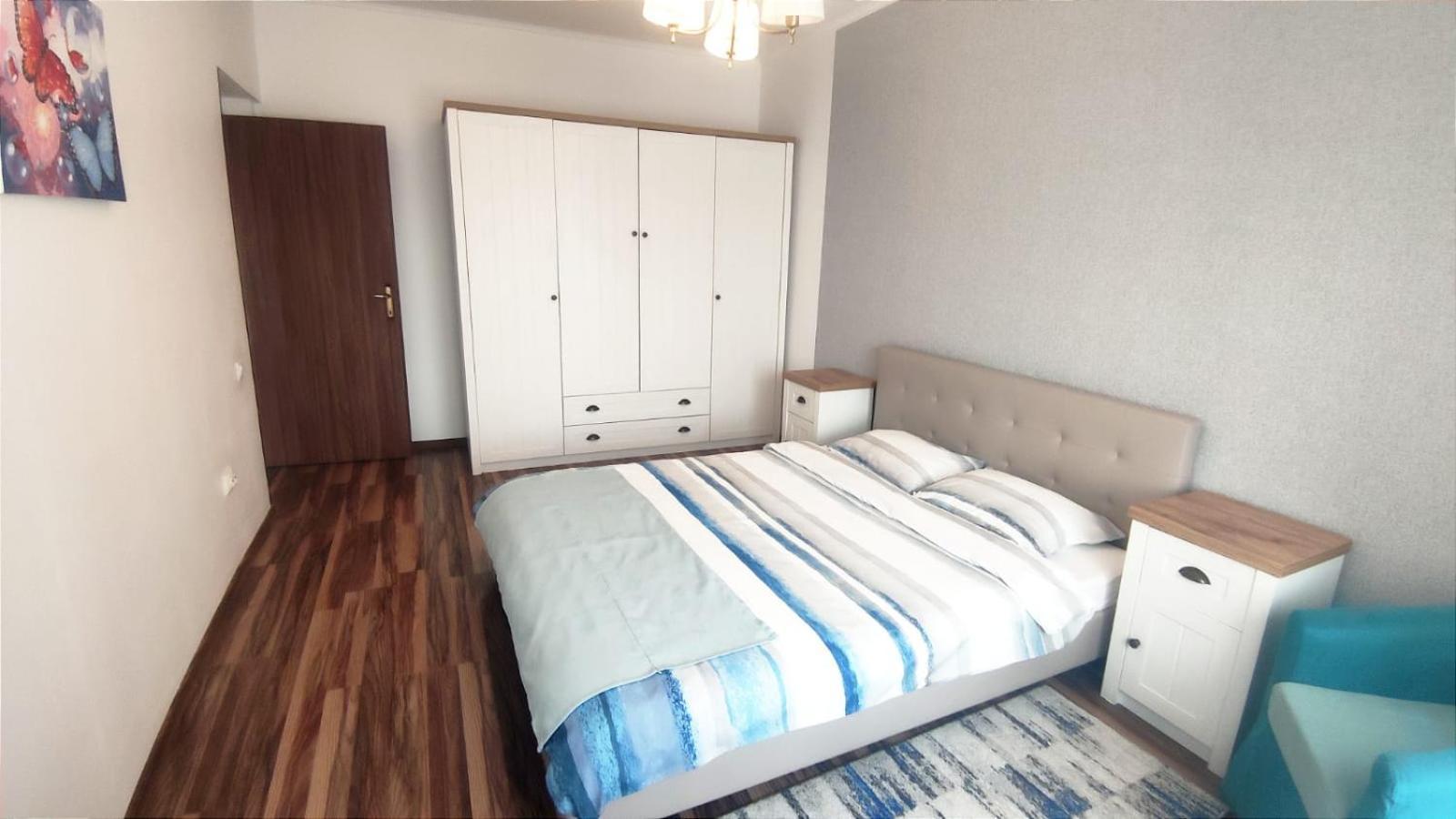 Charming Apartment In Villa Iasi Eksteriør billede