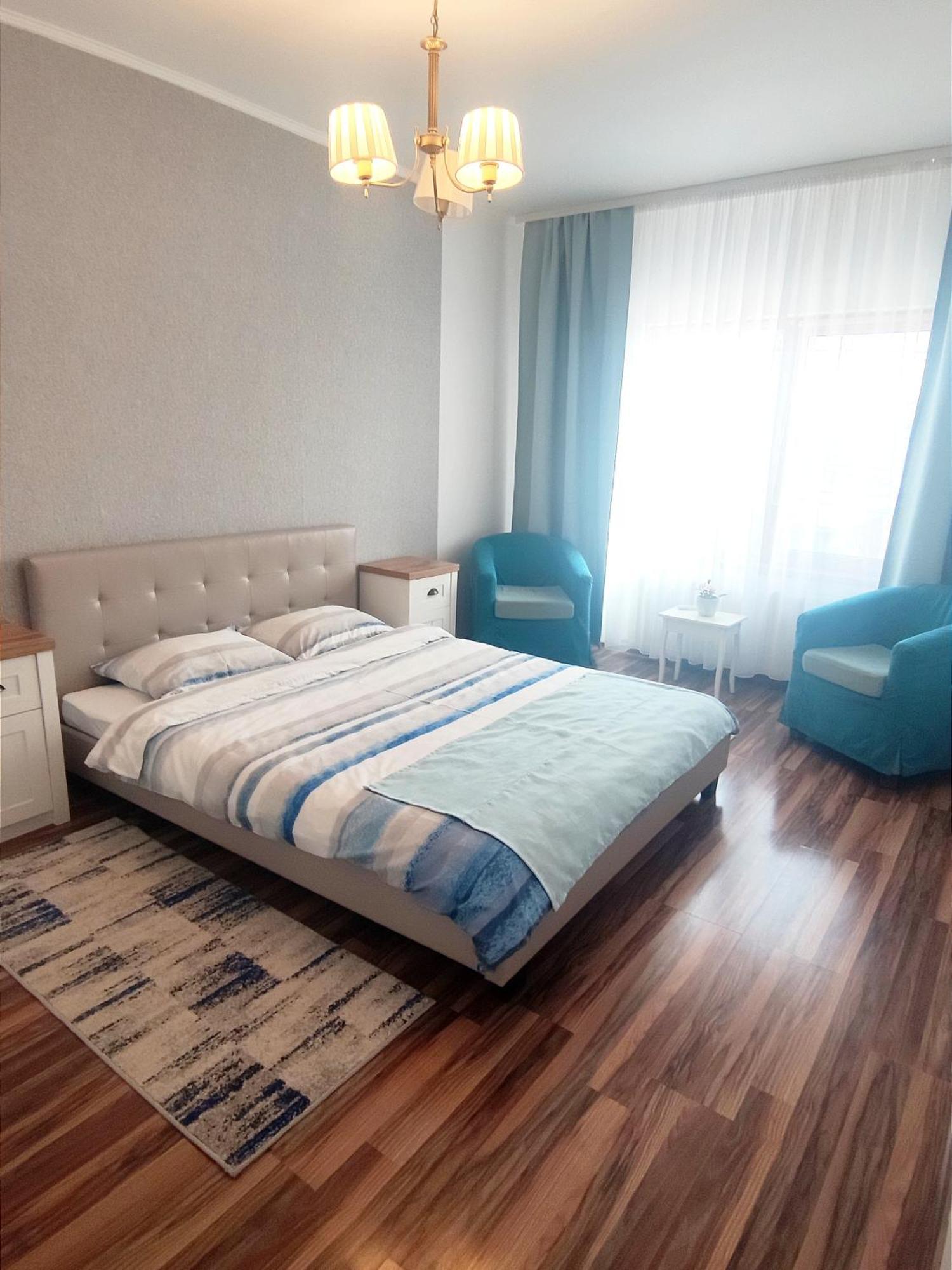 Charming Apartment In Villa Iasi Eksteriør billede